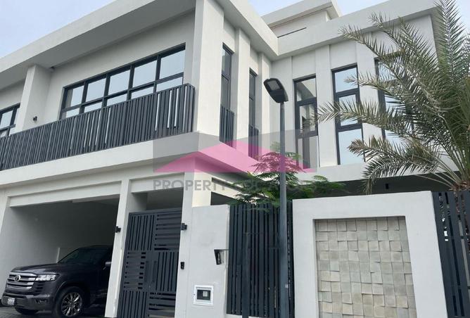 979567 - Property Image 3