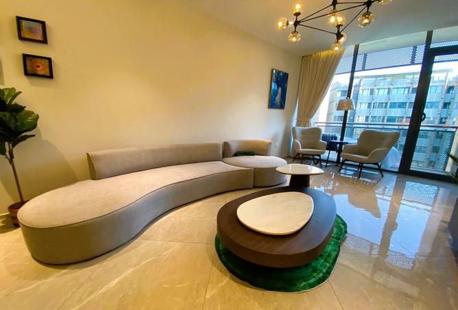 955932 - Property Image 2