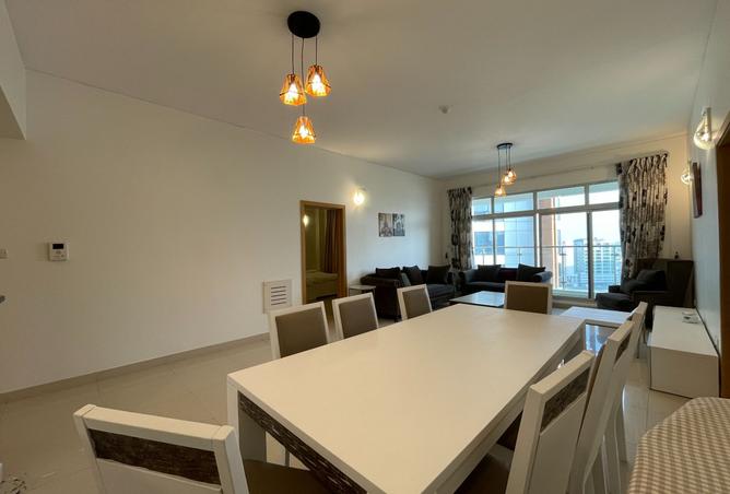 983596 - Property Image 2