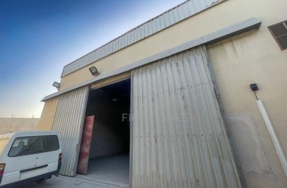 Warehouse - Studio - 1 Bathroom for rent in Sitra - Central Governorate