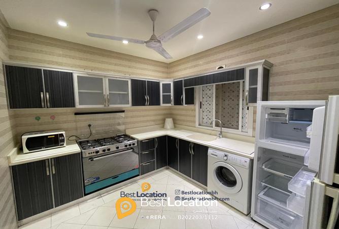 904922 - Property Image 2
