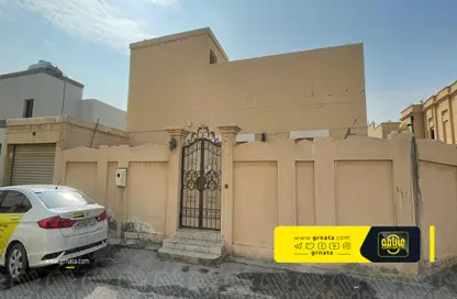 Outdoor Building image for: Villa - 3 Bedrooms - 3 Bathrooms for sale in Bu Kowarah - Riffa - Southern Governorate, Image 1