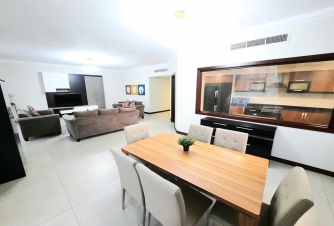 952696 - Property Image 2