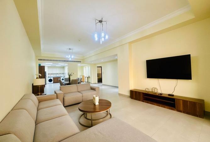 983602 - Property Main Image