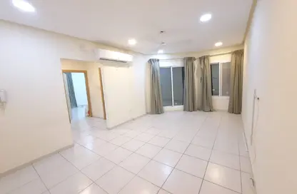 شقة - 2 غرف نوم - 2 حمامات للايجار في الحد - المحرق