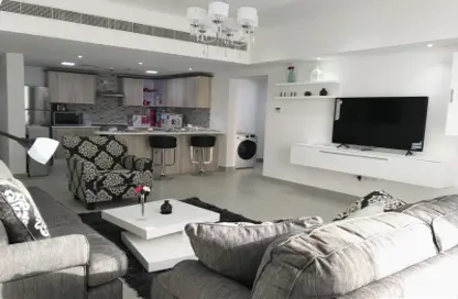 Apartment - 1 Bedroom - 1 Bathroom for sale in Al Juffair - Capital Governorate