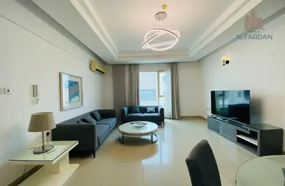 Apartment - 2 Bedrooms - 2 Bathrooms for rent in Amwaj Avenue - Amwaj Islands - Muharraq Governorate Apartment - 2 Bedrooms - 2 Bathrooms for rent in Amwaj Avenue - Amwaj Islands - Muharraq Governorate