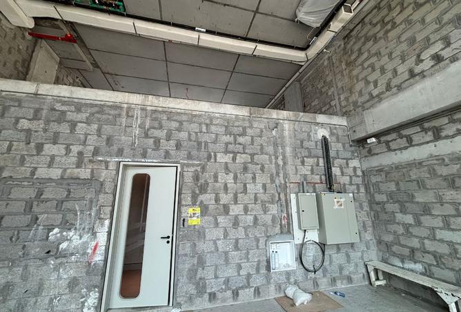 962452 - Property Image 2