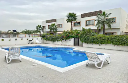 Villa - 5 Bedrooms - 6 Bathrooms for rent in Janabiya - Northern Governorate
