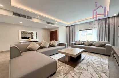 Villa - 3 Bedrooms - 3 Bathrooms for rent in Al Juffair - Capital Governorate