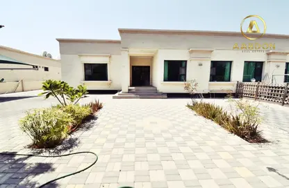 Villa - 3 Bedrooms - 3 Bathrooms for rent in Jurdab - Central Governorate