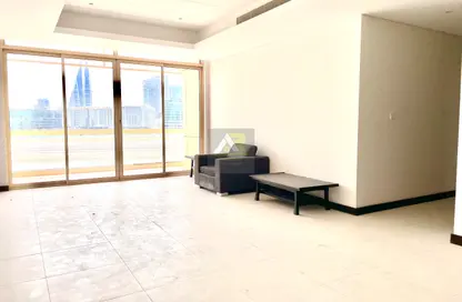 Apartment - 3 Bedrooms - 4 Bathrooms for sale in Reef Island - Capital Governorate