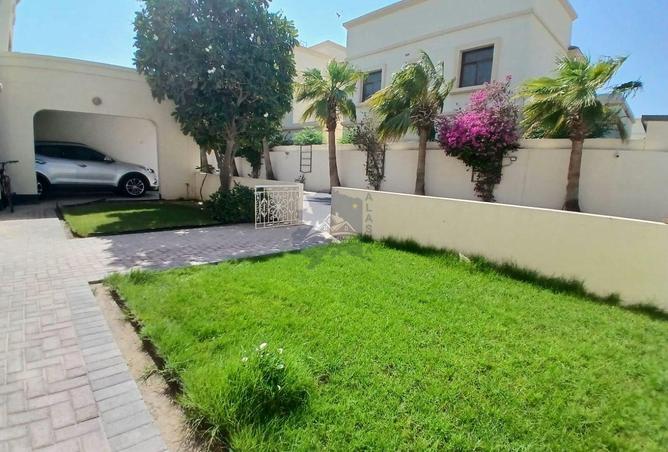 963134 - Property Main Image