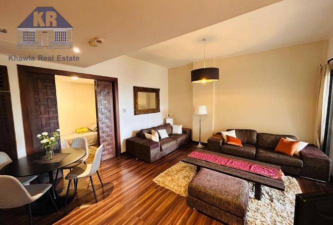 979466 - Property Image 2