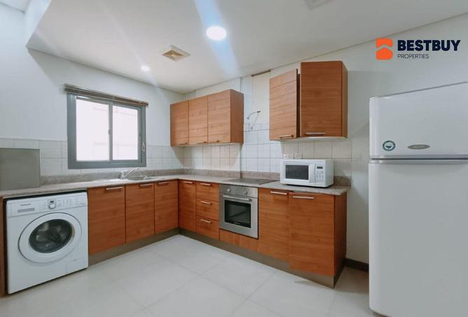 954582 - Property Image 3