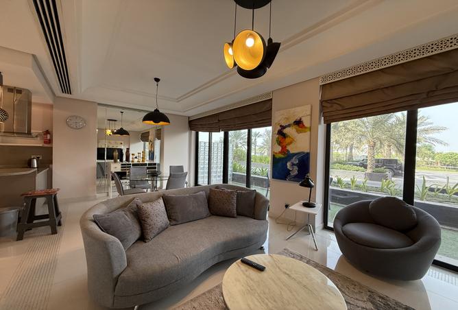 955756 - Property Main Image