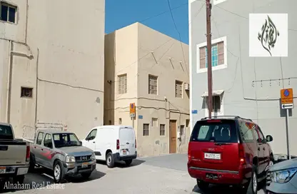 Townhouse - 5 Bedrooms - 5 Bathrooms for rent in Muharraq - Muharraq Governorate