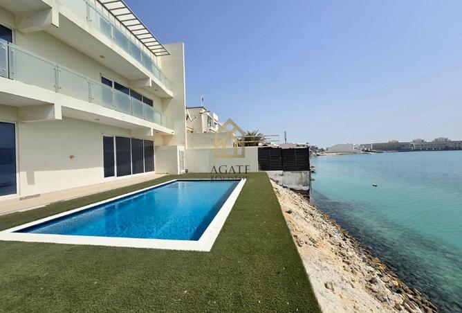 963270 - Property Image 2