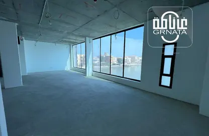 Office Space - Studio - 2 Bathrooms for rent in Tubli - Central Governorate