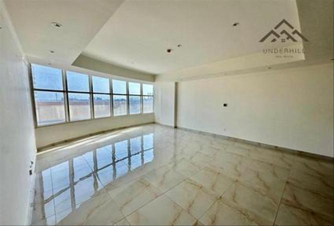 948093 - Property Main Image