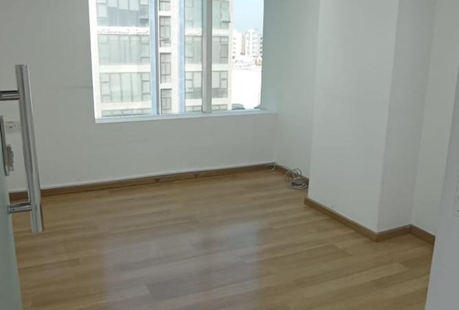 988879 - Property Image 3