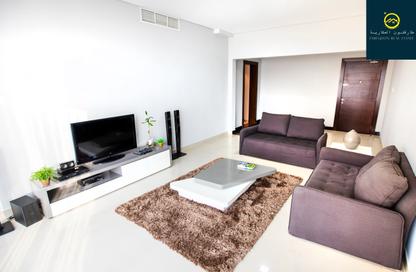 Apartment - 2 Bedrooms - 2 Bathrooms for rent in Um Al Hasam - Manama - Capital Governorate