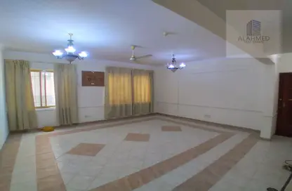 Empty Room image for: Apartment - 2 Bedrooms - 2 Bathrooms for rent in Mahooz - Manama - Capital Governorate, Image 1