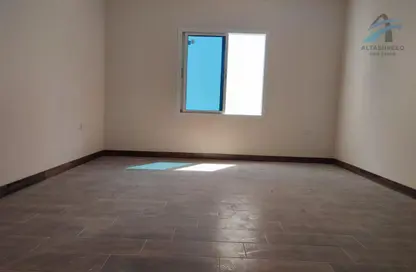 Apartment - 4 Bedrooms - 2 Bathrooms for rent in Manama - Capital Governorate
