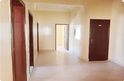 Apartment - 2 Bedrooms - 2 Bathrooms for rent in Muharraq - Muharraq Governorate