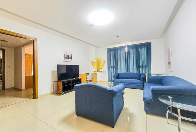899584 - Property Image 2