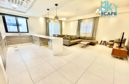 Apartment - 2 Bedrooms - 2 Bathrooms for rent in Janabiya - Northern Governorate