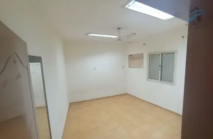Office Space - Studio - 2 Bathrooms for rent in Hidd - Muharraq Governorate