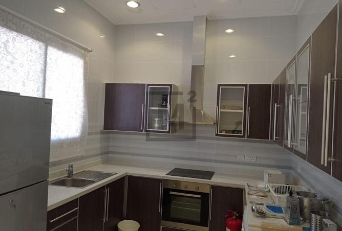 976687 - Property Image 2