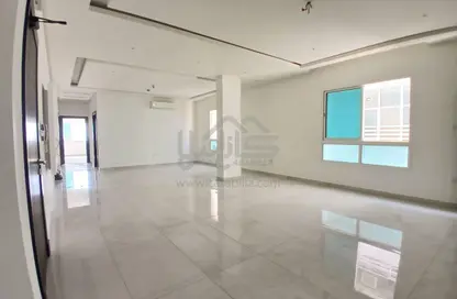 شقة - 3 غرف نوم - 3 حمامات للايجار في الحد - المحرق