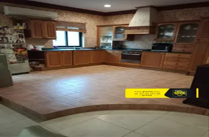 Kitchen image for: Villa - 4 Bedrooms - 5 Bathrooms for rent in Budaiya - Northern Governorate, Image 1