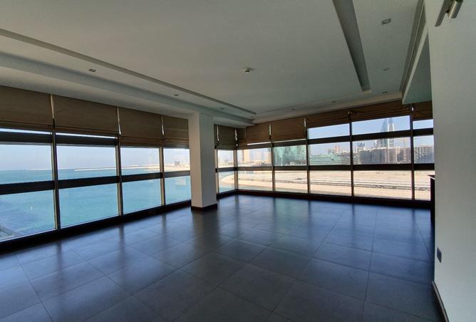 983228 - Property Main Image