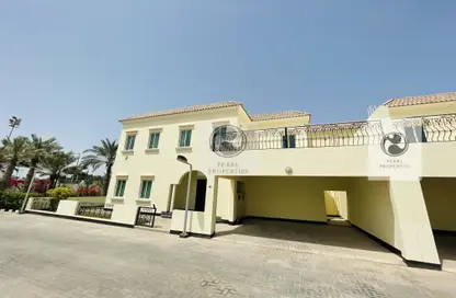 Villa - 4 Bedrooms - 4 Bathrooms for rent in Janabiya - Northern Governorate