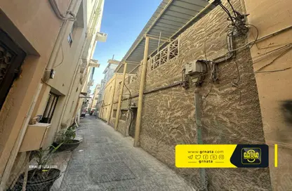 Villa - 3 Bedrooms - 2 Bathrooms for sale in Gudaibiya - Manama - Capital Governorate