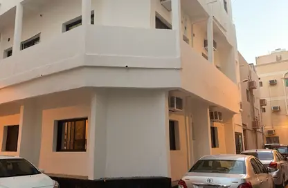 عمارة بالكامل - 8 غرف نوم - 8 حمامات للبيع في القضيبية - المنامة - محافظة العاصمة