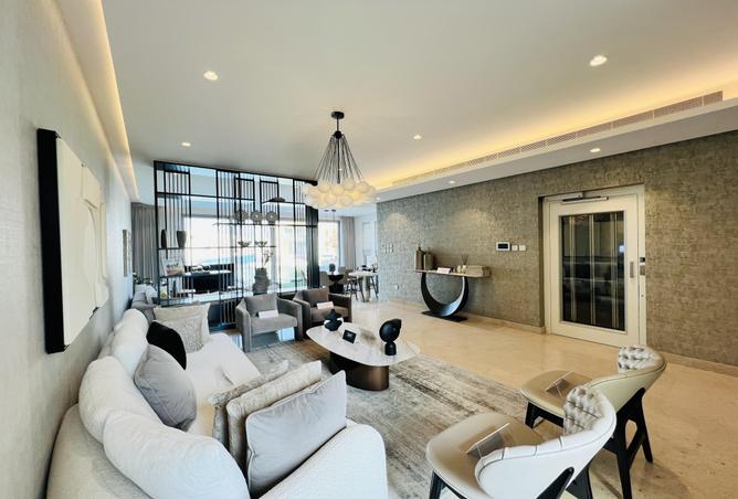 943646 - Property Image 2