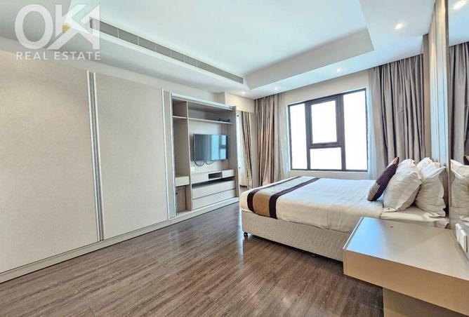 966247 - Property Image 2