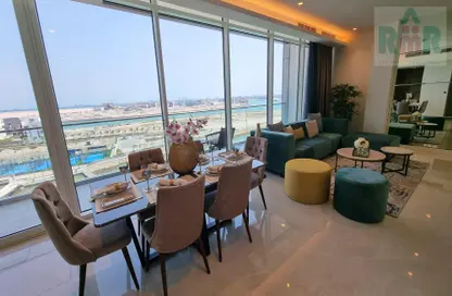 Living / Dining Room image for: Apartment - 3 Bedrooms - 3 Bathrooms for rent in Canal View - Dilmunia Island - Muharraq Governorate, Image 1