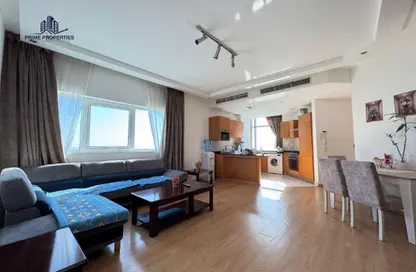 Apartment - 1 Bedroom - 2 Bathrooms for sale in Sanabis - Manama - Capital Governorate Apartment - 1 Bedroom - 2 Bathrooms for sale in Sanabis - Manama - Capital Governorate