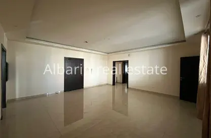 شقة - 2 غرف نوم - 3 حمامات للايجار في توبلي - المحافظة الوسطى