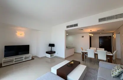 Apartment - 2 Bedrooms - 2 Bathrooms for rent in Amwaj Avenue - Amwaj Islands - Muharraq Governorate