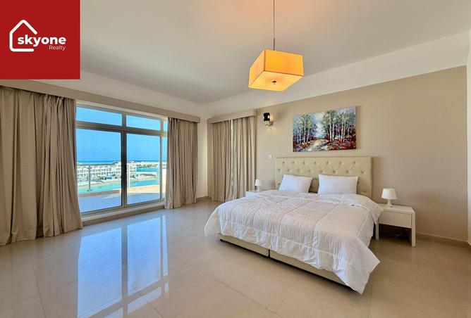 988011 - Property Image 3