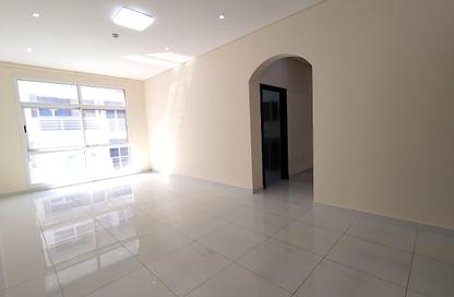 Apartment - 2 Bedrooms - 3 Bathrooms for rent in Hidd - Muharraq Governorate