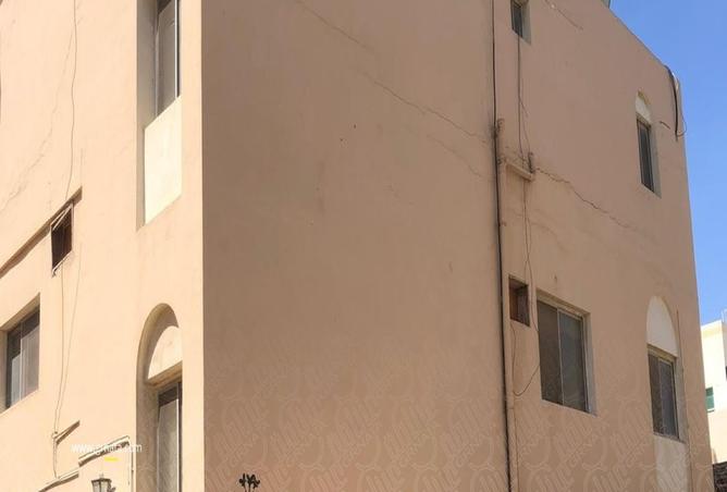 962451 - Property Image 3