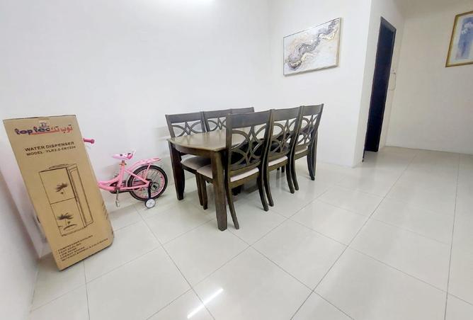 958385 - Property Image 2