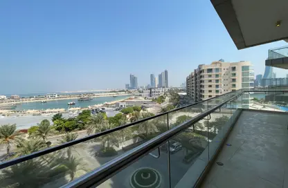 Apartment - 1 Bedroom - 2 Bathrooms for rent in Reef Island - Capital Governorate